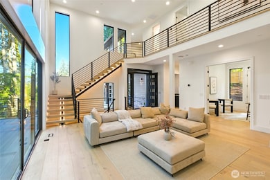 17720 SE 63rd Place, Bellevue, WA 98006 - photo 4