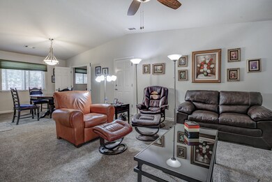 2862 Camulos Way, Redding, CA 96002 - photo 4