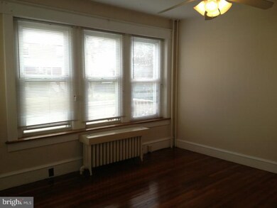 604 Walnut St unit 1B, Lansdale, PA 19446 - photo 2