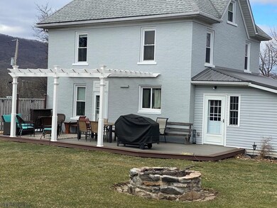 13 E 3rd Ave, Everett, PA 15537 - photo 3