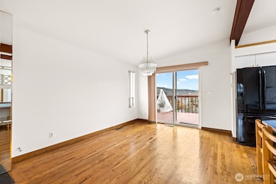 1006 N 36th St, Renton, WA 98056 - photo 5