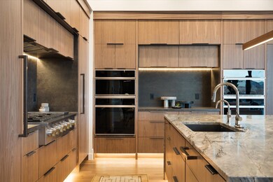 04-2708 East Shale Circle - www.lystpros