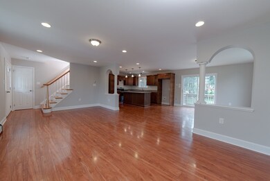 29 Chevy Chase Rd, Worcester, MA 01606 - photo 5