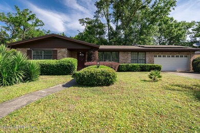 5243 Clarendon Rd, Jacksonville, FL 32205 - photo 2