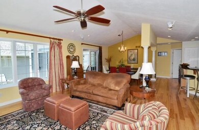 809 Charles Ct, Oregon, WI 53575 - photo 5