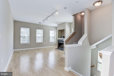 42500 Hollyhock Terrace, Ashburn, VA 20148 - photo 6