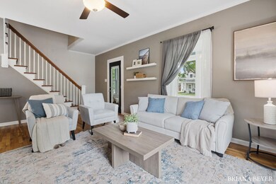 3-web-or-mls-A7402906