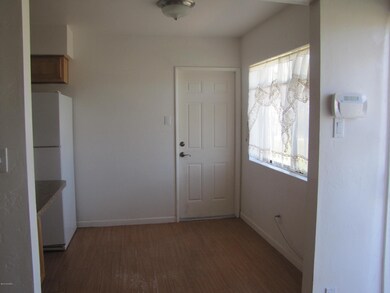 Dining area in kitchen