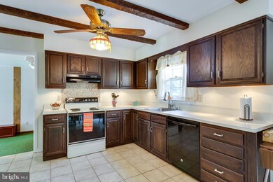 7000 Beachmont Dr, Sykesville, MD 21784 - photo 7