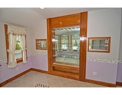 82 West St, Milford, MA 01757 - photo 3