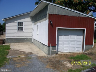 46 Columbia Ct, Harpers Ferry, WV 25425 - photo 2