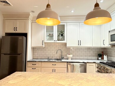 131 Erie St unit 3, Cambridge, MA 02139 - photo 6