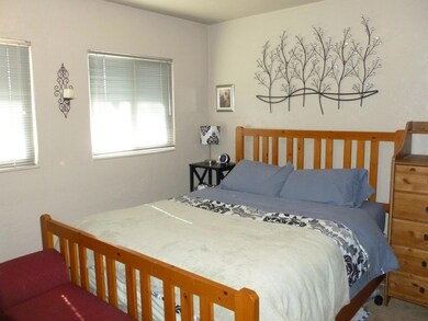 1001 3rd St, Redding, CA 96002 - photo 3