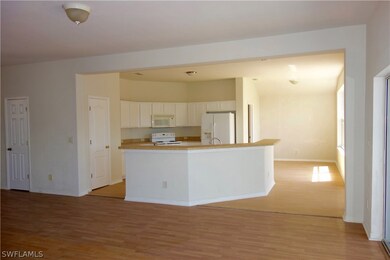 504 NW 20th Terrace, Cape Coral, FL 33993 - photo 4