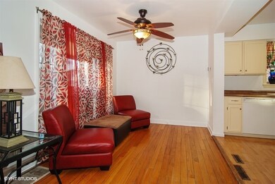 825 Bristol Ave, Westchester, IL 60154 - photo 7