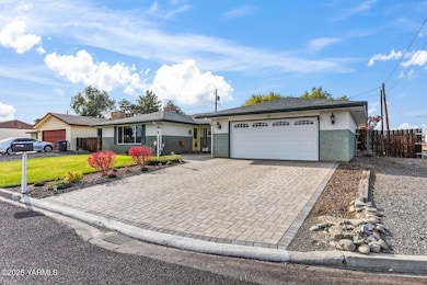 902 S 50th Ave, Yakima, WA 98908 - photo 3