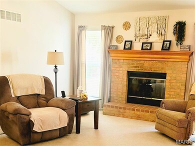 72 Green Park Ln unit 28B, O Fallon, MO 63366 - photo 6