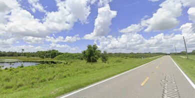 4381 Alcoma Rd, Lake Wales, FL 33898 - photo 5