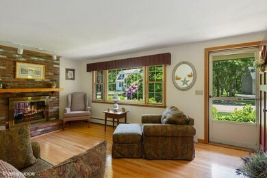 02_29FoxRunCir_1_LivingRoom_MLSuse_1500x