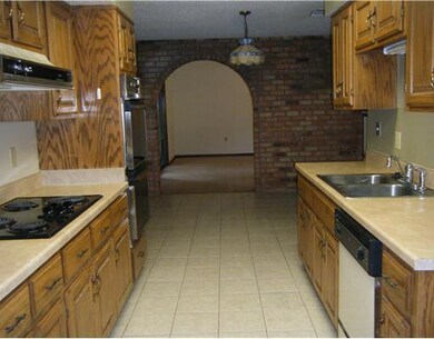 126 Oak Leaf Dr, Slidell, LA 70461 - photo 4