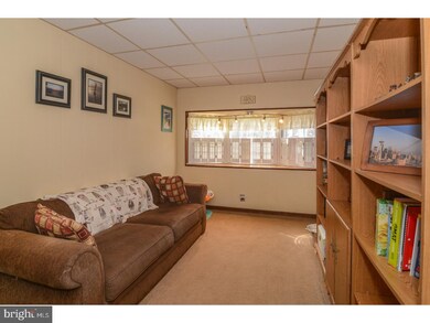 17 Rittenhouse Rd, Broomall, PA 19008 - photo 6