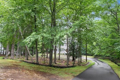 76 Picadilly Rd, Hampstead, NH 03841 - photo 2