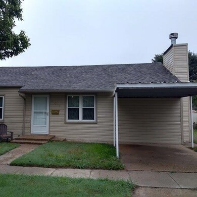 308 N 4th St, Wakeeney, KS 67672 - photo 2
