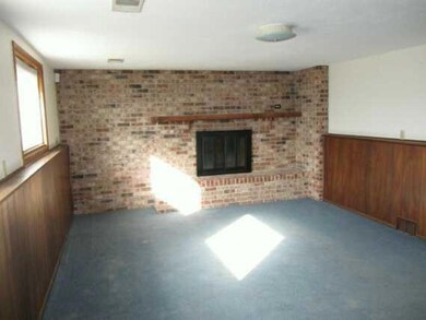 3935 Twana Dr, Des Moines, IA 50310 - photo 4