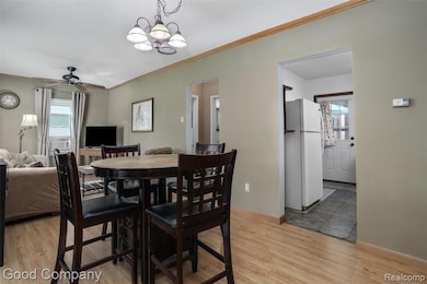 1727 E Elza Ave, Hazel Park, MI 48030 - photo 5