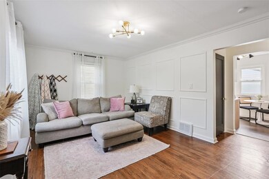 1705 56th St, Des Moines, IA 50310 - photo 7