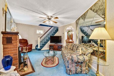 569 Burke Rd Jackson NJ 08527-large-011-