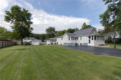 Enormous Side Yard (formally 2 parcels - purchased