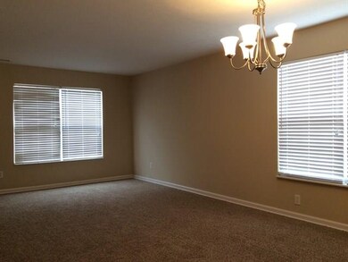 12332 Chiseled Stone Dr, Fishers, IN 46037 - photo 3