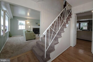 4202 Pinefield Ct, Fairfax, VA 22033 - photo 7