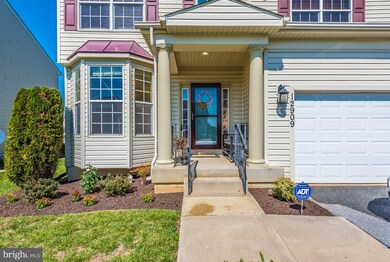 12909 Nittany Lion Cir, Hagerstown, MD 21740 - photo 2