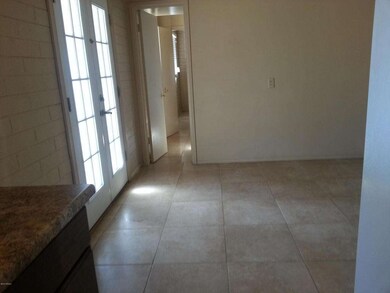 4233 N 47th Dr, Phoenix, AZ 85031 - photo 6