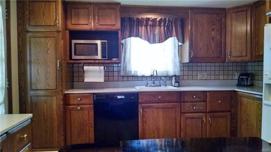 Updated Kitchen with Cabinets and drawers galore