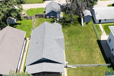 2024 S Maple St, Sioux City, IA 51106 - photo 5