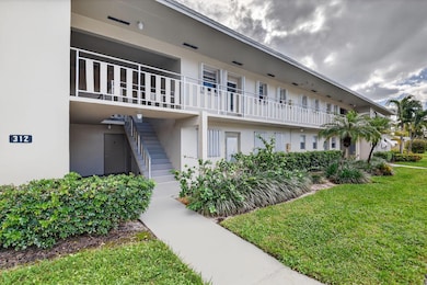 312 NE 17th Ave unit 203, Boynton Beach, FL 33435 - photo 4