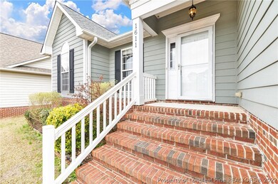 1611 Stonewood Dr, Fayetteville, NC 28306 - photo 3