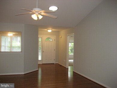 4227 Lakeview Pkwy, Locust Grove, VA 22508 - photo 7