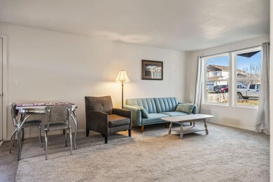 2527 NE 5th St, Redmond, OR 97756 - photo 7