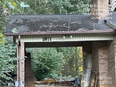 1871 Crestview Dr, Newton, NC 28658 - photo 6
