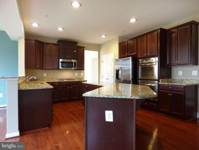 1802 Fittleworth Terrace, Upper Marlboro, MD 20774 - photo 4