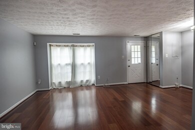 14121 Aldora Cir, Burtonsville, MD 20866 - photo 7