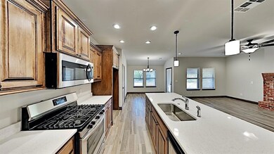 7037 Hidden Trail Ln, Warr Acres, OK 73132 - photo 6