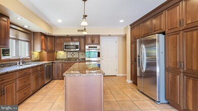 49 Langstoon Ln, Media, PA 19063 - photo 7