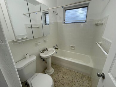 527 SW 10th St unit 3, Miami, FL 33130 - photo 2