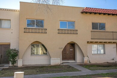 4628N19thave001