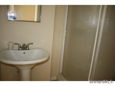 2901 Albemarle St unit I2, Melbourne, FL 32901 - photo 7